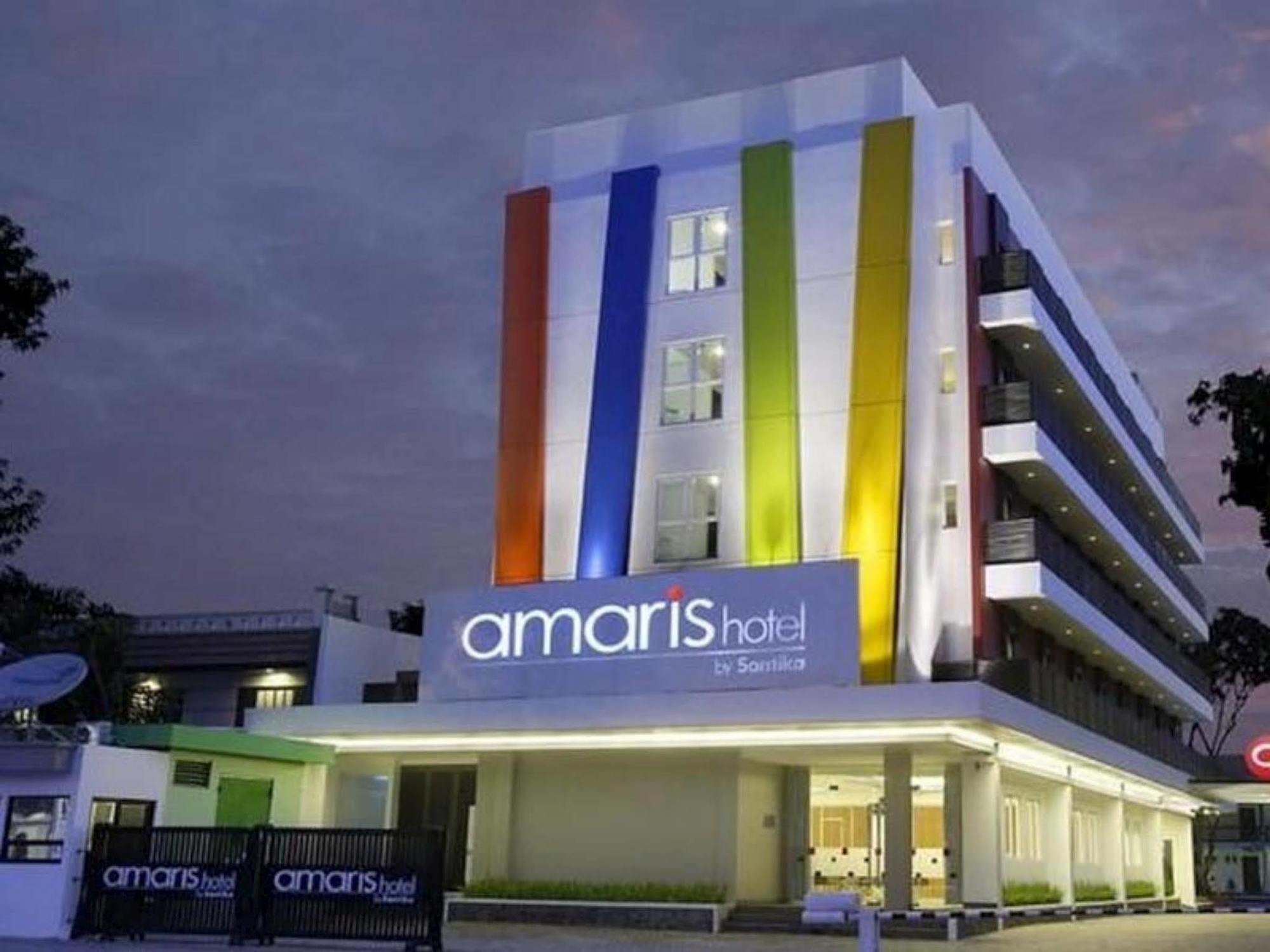 アマリス ホテル チルボン エクステリア 写真